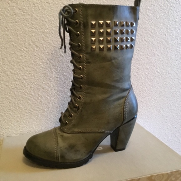 Bucco Capensis weathered faux leather combat boots - Picture 1 of 8